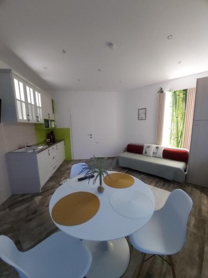 Accent House Διαμέρισμα Ντέβα Εξωτερικό φωτογραφία